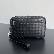 BV 777390   Size 25x15.5x6.5  2025 new 