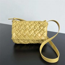 BV  Rumple 787113  Size 21x14x5cm 2025 new 