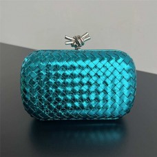 BV Knot  717622  Size 20x12x5.5cm 2025 new 