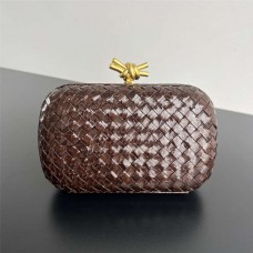 BV Knot  717622  Size 20x12x5.5cm 2025 new 