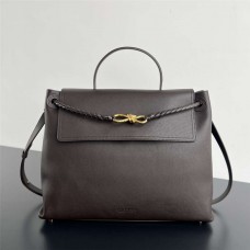 BV Ciao Ciao 826195  Size 42x32x15  2025 new 