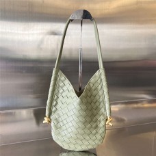 BV 740898     Size 30x26x2cm 2025 new 