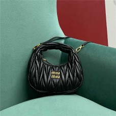 Miumiu hobo Wander Matelassé  Model M010  Size 18x6x12cm 2025 new 