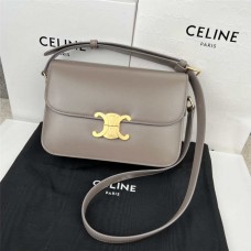 Celine TRIOMPHE medium  22.5 X 16.5 X 7.5 cm   Model 187363 2025 new 