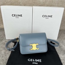 Celine Teen TRIOMPHE  Small  18.5 X 14 X 6 cm   Model 188423 2025 new 