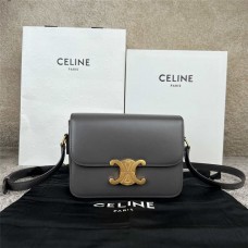 Celine Teen TRIOMPHE  Small  18.5 X 14 X 6 cm   Model 188423 2025 new 