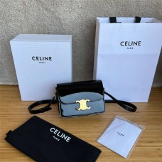 Celine Teen TRIOMPHE  Small  18.5 X 14 X 6 cm   Model 188423 2025 new 