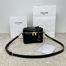 Celine  Size 18X 12 X18 cm  TRIOMPHE CANVAS  Model 119463 2025 new 