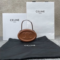 Celine CUIR TRIOMPHE   Size 14.5 x10x5  cm    Model 198613 2025 new 