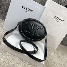 Celine CUIR TRIOMPHE   Size  20 x15x6  cm   Model:  198603 2025 new 