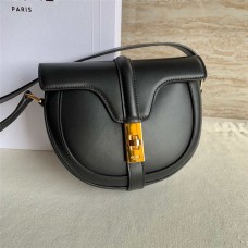 Celine BESACE 16   19 X 17 X 6  cm   Model 188013 2025 new 