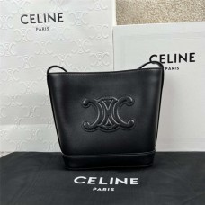 Celine CUIR TRIOMPHE  Size 19.5x16x7  cm ， Model: ：10L433 2025 new 