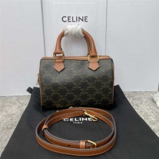 Celine TRIOMPHE CANVAS 19.5 X 14 X 7 Model 197582 2025 new 