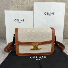 Celine TRIOMPHE 22 X 16.5 X 7  cm   Model 187363 2025 new 