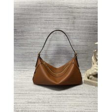 Celine Romy  Model: 197443    Size: 34x16x5cm 2025 new 