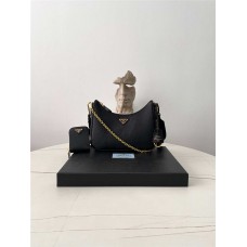 Prada Hobo  Model: 1BH204   Size: 23x17x6cm 2025 new 