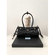 Prada Soft Lux bag  Model: 1BA426   Size: 32×15.5×12cm 2025 new 