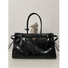 Prada Soft Lux bag  Model: 1BA433   Size: 38×24×12cm 2025 new 