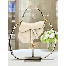 Dior Saddle   Size: 19×16×5cm 2025 new 
