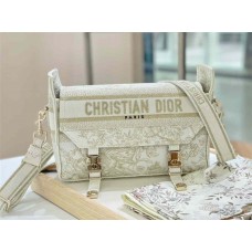 Dior Metis   Size: 23*15*8cm 2025 new 