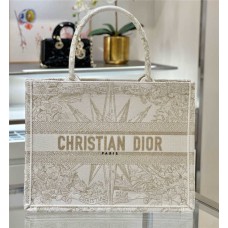 Dior book tote   Size: 36.5 * 28 *17.5 2025 new 
