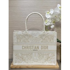 Dior book tote   Size: 36.5 * 28 *17.5cm 2025 new 