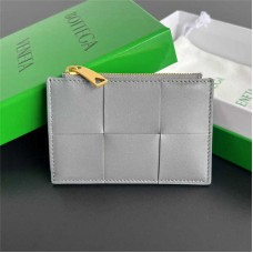 Bottega Venate wallet  new 