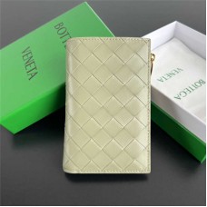 Bottega Venate wallet  new 
