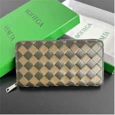 Bottega Venate wallet  new 
