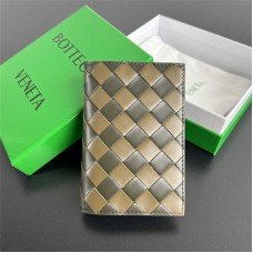 Bottega Venate wallet  new 