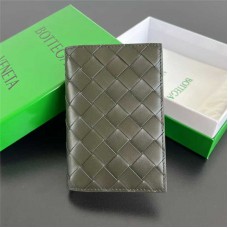 Bottega Venate wallet  new 