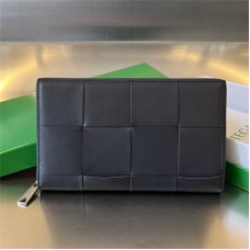 Bottega Venate wallet  new 