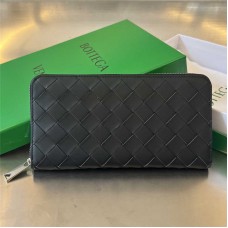 Bottega Venate wallet  new 