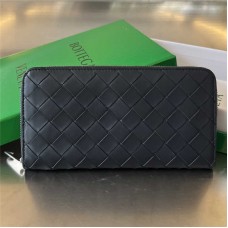Bottega Venate wallet  new 