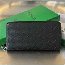 Bottega Venate wallet  new 
