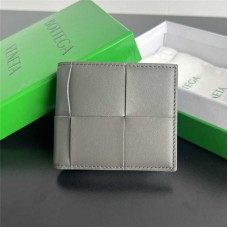 Bottega Venate wallet  new 