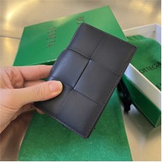 Bottega Venate wallet  new 