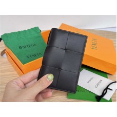 Bottega Venate wallet  new 