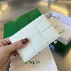 Bottega Venate wallet  new 
