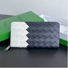 Bottega Venate wallet  new 