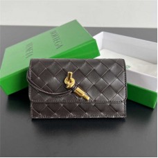 Bottega Venate wallet  new 