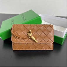 Bottega Venate wallet  new 