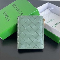 Bottega Venate wallet  new 