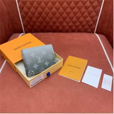 Louis Vuitton wallet  new 