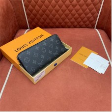 Louis Vuitton wallet  new 