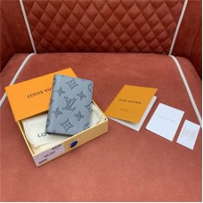 Louis Vuitton wallet  new 