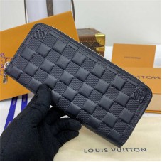 Louis Vuitton wallet  new 