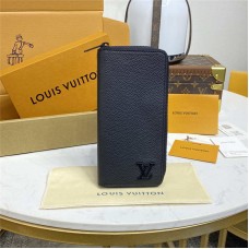 Louis Vuitton wallet  new 