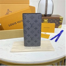 Louis Vuitton wallet  new 