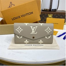 Louis Vuitton wallet  new 